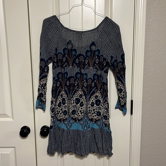 2 for $15! Fire Los Angeles Dress size medium - Picture 4 of 4